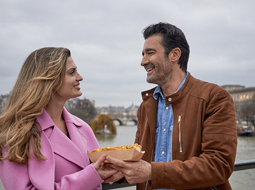 Thumbnail for Crimes of Fashion: Killer Clutch